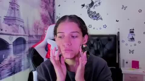 Snapshot of daniela_rivasth chatting on September 15, 2025, 1:11 pm danielarivasth online show from September 15, 2025, 1:11 pm