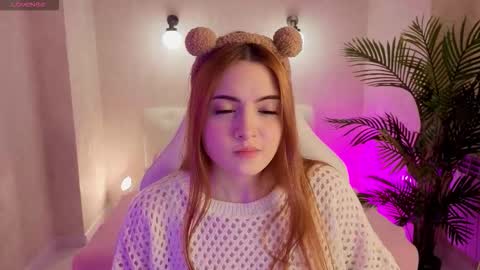 Snapshot of daniela_saules chatting on November 19, 2025, 9:09 am Daniela online show from November 19, 2025, 9:09 am