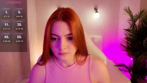 Snapshot of daniela_saules chatting on November 25, 2025, 9:09 am Daniela online show from November 25, 2025, 9:09 am