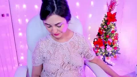 Snapshot of danielahot2 chatting on December 6, 2024, 10:38 am Daniela online show from December 6, 2024, 10:38 am