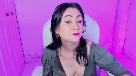 Snapshot of danielahot2 chatting on March 7, 2025, 3:40 am Daniela online show from March 7, 2025, 3:40 am