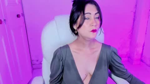 Snapshot of danielahot2 chatting on March 7, 2025, 6:46 am Daniela online show from March 7, 2025, 6:46 am