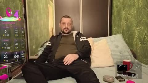 Snapshot of danielocool chatting on November 22, 2025, 8:46 am DanieloCool online show from November 22, 2025, 8:46 am