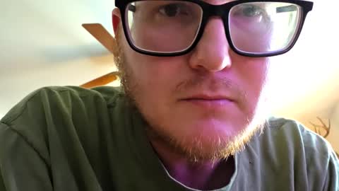 Daniel    y. online show from October 20, 2025, 9:04 pm