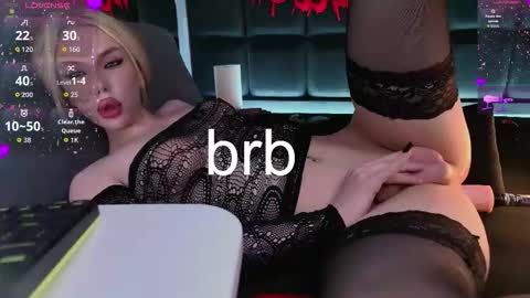 Snapshot of danielpaige_ chatting on December 14, 2025, 10:53 am GABRIEL online show from December 14, 2025, 10:53 am