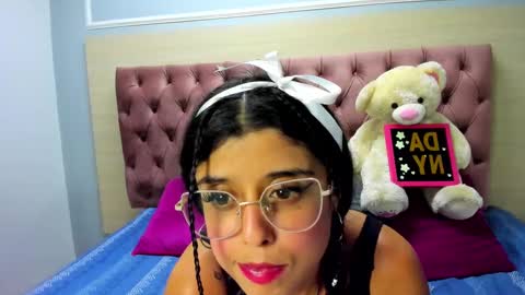 DaniiBelluci  online show from February 27, 2025, 10:26 am