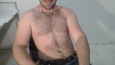 Dani Oli online show from November 12, 2025, 10:09 pm