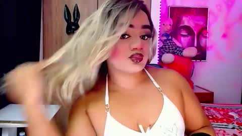 Snapshot of danipein chatting on October 7, 2025, 11:18 am danipein online show from October 7, 2025, 11:18 am