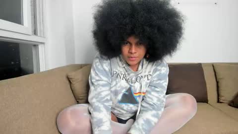 Snapshot of danisweet_ chatting on September 20, 2025, 11:17 pm dani online show from September 20, 2025, 11:17 pm