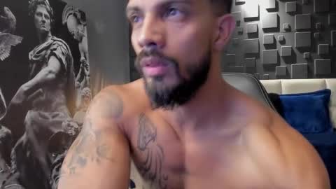 Snapshot of dann_saenz chatting on January 19, 2025, 2:36 am Dann saenz online show from January 19, 2025, 2:36 am
