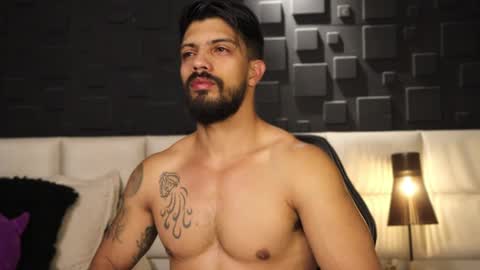 Snapshot of dann_saenz chatting on February 15, 2025, 10:11 am Dann saenz online show from February 15, 2025, 10:11 am