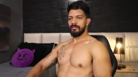 Snapshot of dann_saenz chatting on February 17, 2025, 11:02 am Dann saenz online show from February 17, 2025, 11:02 am