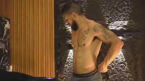 Snapshot of dann_saenz chatting on October 22, 2025, 1:11 pm Dann saenz online show from October 22, 2025, 1:11 pm