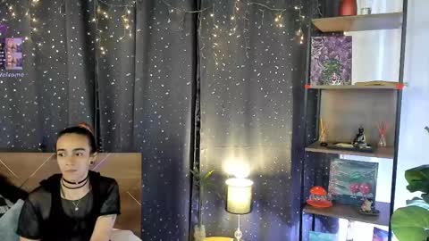 Snapshot of danna__castle chatting on March 9, 2025, 5:00 am Dannacastle online show from March 9, 2025, 5:00 am