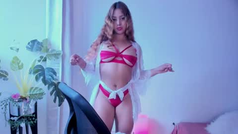 Snapshot of danna_stewart chatting on February 23, 2025, 10:20 pm Paulina online show from February 23, 2025, 10:20 pm