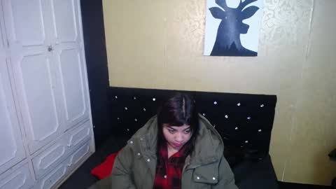 Danna Garza online show from January 6, 2025, 4:15 am