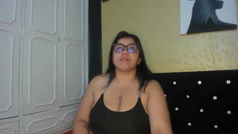 Danna Garza online show from February 21, 2025, 7:45 am