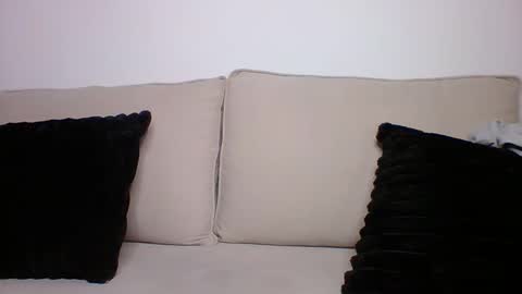 dannamikayla online show from December 1, 2025, 10:48 pm