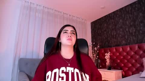 Danna online show from November 28, 2025, 3:25 pm