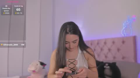 danna  online show from December 18, 2025, 10:27 pm