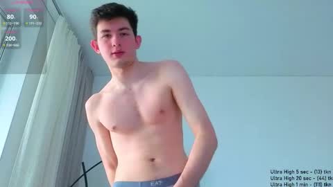 Snapshot of danny__magic chatting on October 4, 2025, 7:06 am danny__magic online show from October 4, 2025, 7:06 am