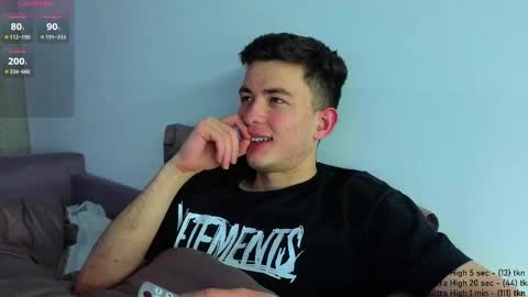 Snapshot of danny__magic chatting on October 30, 2025, 7:47 pm danny__magic online show from October 30, 2025, 7:47 pm