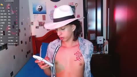 Snapshot of danny__phantom chatting on November 10, 2025, 9:03 pm phantom555 online show from November 10, 2025, 9:03 pm