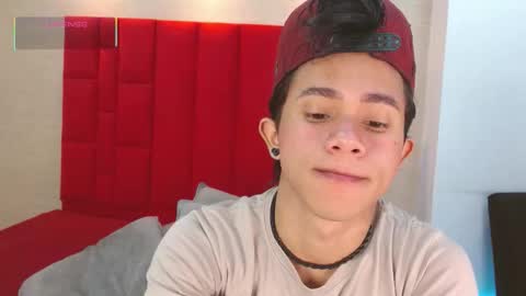 Danny online show from November 25, 2025, 1:22 pm