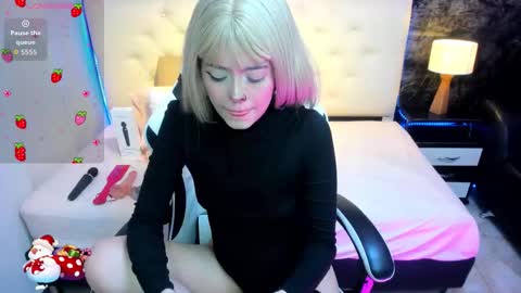 Snapshot of dannyblersack chatting on November 15, 2025, 12:19 am dannyblersack online show from November 15, 2025, 12:19 am