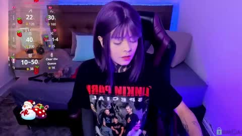 Snapshot of dannyblersack chatting on November 18, 2025, 9:19 pm dannyblersack online show from November 18, 2025, 9:19 pm