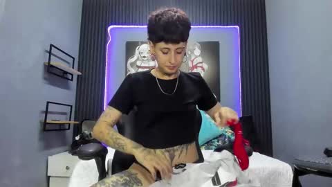 Snapshot of dante_bieber chatting on October 6, 2025, 9:01 pm dante online show from October 6, 2025, 9:01 pm