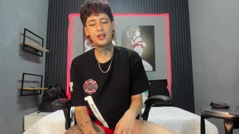 Snapshot of dante_bieber chatting on October 9, 2025, 4:38 pm dante online show from October 9, 2025, 4:38 pm