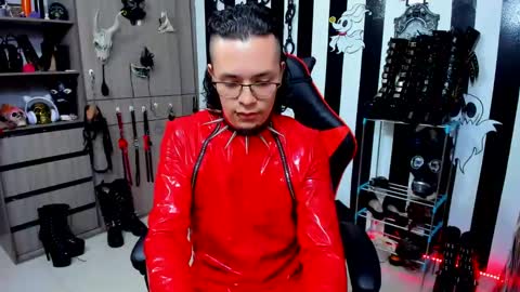 Snapshot of dante_infernos chatting on January 17, 2025, 4:15 pm Dante online show from January 17, 2025, 4:15 pm