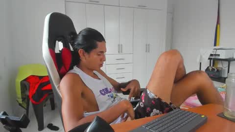 X Dante7373574 online show from November 4, 2025, 10:31 pm