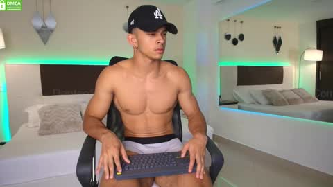 Snapshot of danteestone chatting on February 25, 2025, 8:41 pm Dante online show from February 25, 2025, 8:41 pm