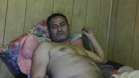 Snapshot of dantehot82 chatting on December 24, 2024, 2:43 am dantehot82 online show from December 24, 2024, 2:43 am