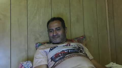 Snapshot of dantehot82 chatting on December 29, 2024, 12:52 am dantehot82 online show from December 29, 2024, 12:52 am