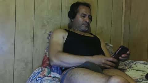 Snapshot of dantehot82 chatting on December 30, 2024, 11:28 pm dantehot82 online show from December 30, 2024, 11:28 pm