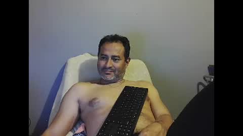 Snapshot of dantehot82 chatting on January 20, 2025, 2:01 am dantehot82 online show from January 20, 2025, 2:01 am