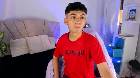 DAN VIANNY online show from December 4, 2025, 4:38 pm