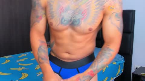 Snapshot of danyfitguy_ chatting on December 5, 2024, 1:38 pm danyfitguy_ online show from December 5, 2024, 1:38 pm