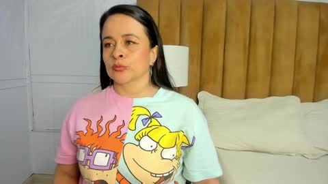 Snapshot of daphne81_ chatting on March 12, 2025, 9:02 am Daphne online show from March 12, 2025, 9:02 am