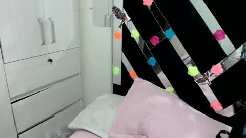 daphne877046 online show from September 27, 2025, 7:19 pm