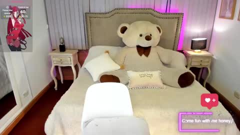 daphne_chers online show from January 28, 2025, 11:17 pm