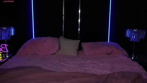 Snapshot of daphne_moss chatting on December 4, 2024, 9:02 pm Agatha online show from December 4, 2024, 9:02 pm