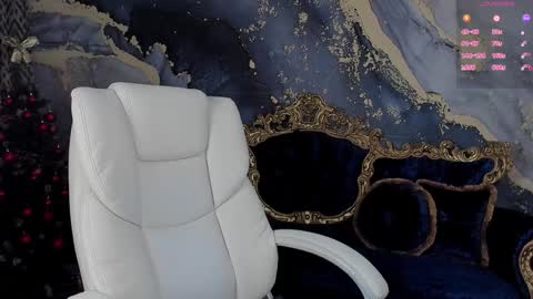 Snapshot of daphne_moss chatting on January 15, 2025, 12:09 am Agatha online show from January 15, 2025, 12:09 am
