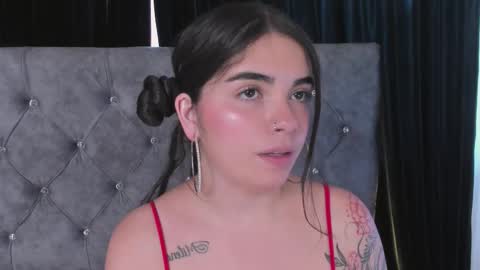 Snapshot of daphneglas chatting on November 27, 2025, 12:51 pm Daphne online show from November 27, 2025, 12:51 pm