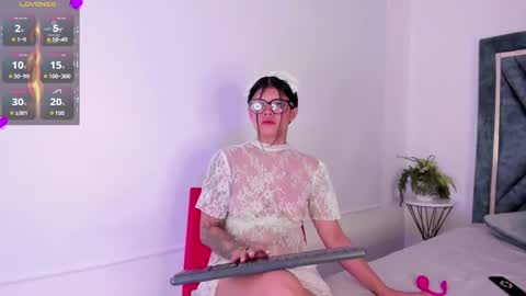 Snapshot of dapnne_ chatting on January 11, 2025, 8:32 pm Daphne online show from January 11, 2025, 8:32 pm