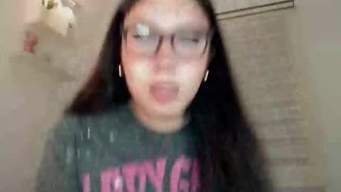 DARCY online show from December 15, 2025, 5:17 pm