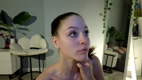 Snapshot of darilboom chatting on December 4, 2024, 2:04 pm darilboom online show from December 4, 2024, 2:04 pm